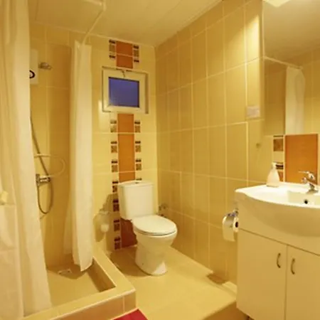 Likya Misafir Ve Seminer Evi 4*